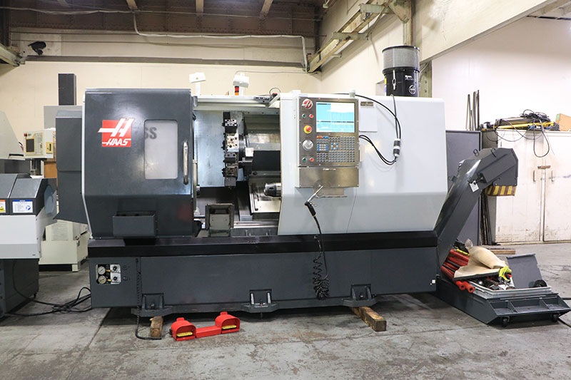Haas #DS-30SS, CNC lathe, 31.7" swing, 2.44" bore, A2-6, 12 turret, rigid tap, sub spindle, barfeed, 2012 - Image 3