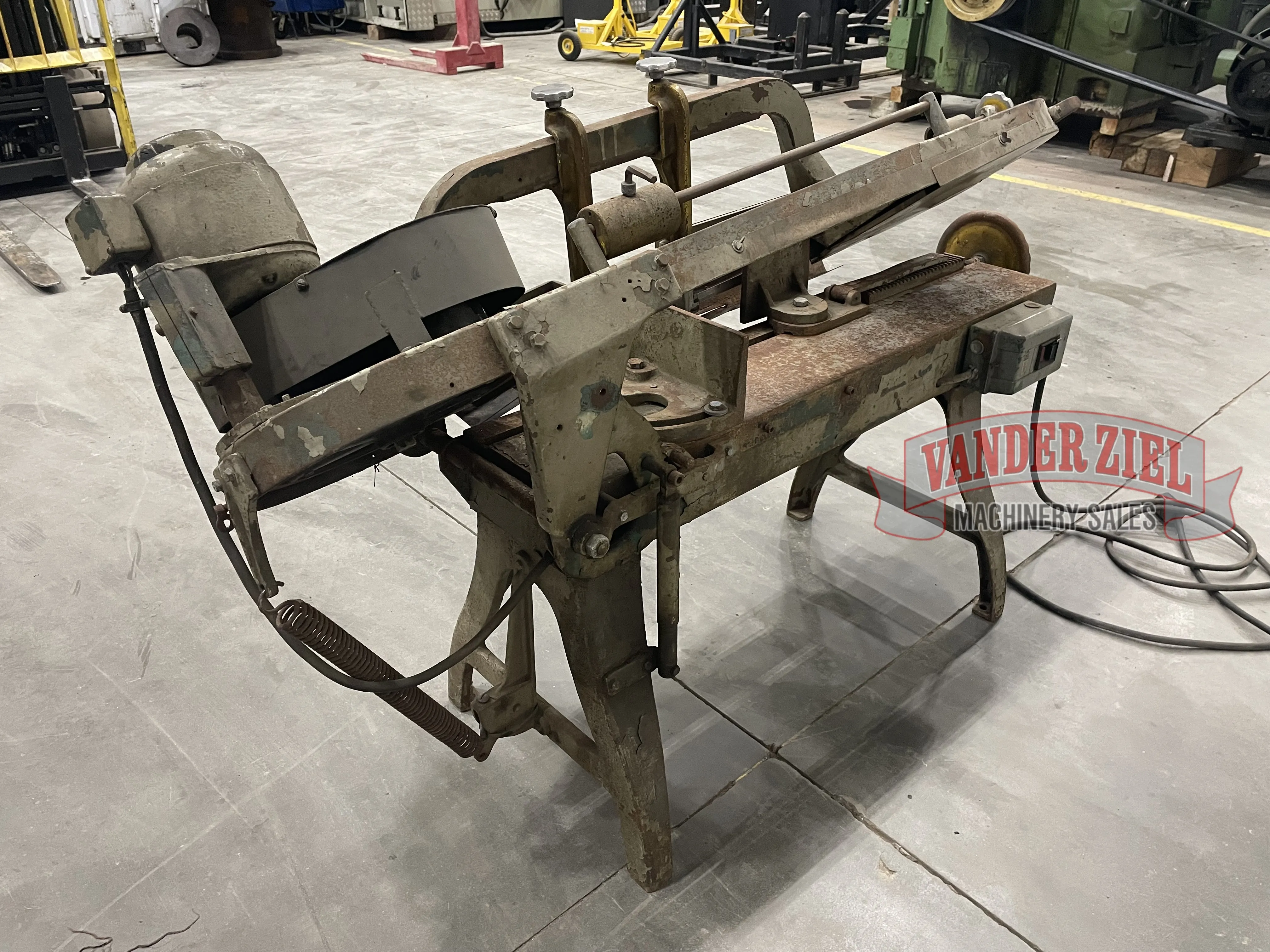 8" x 16" Wellsaw #800, horizontal saw, 8" round, 47,80,130 FPM, 45° swivel vise, #16370 - Image 3