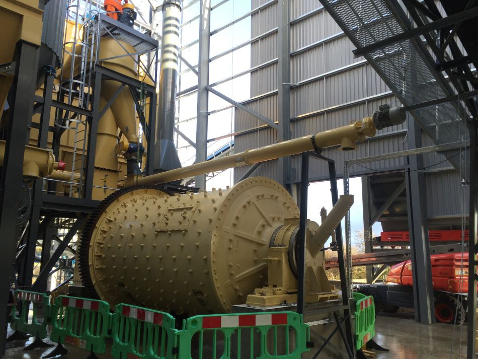 Dry grinding circuit, 300 TPD, consists of sizer, screen, ball mill, classifier & more - Image 1