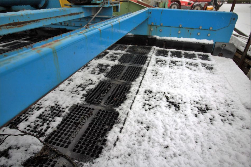 Dry grinding circuit, 300 TPD, consists of sizer, screen, ball mill, classifier & more - Image 5