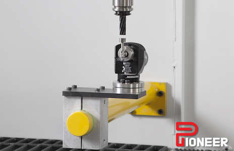 Onsrud #F144Q, CNC machining center, 5-Axis, 60" x 144" table, 160" X, 63" Y, 41" Z, 12 HP, 20000 RPM, 6 side - Image 7