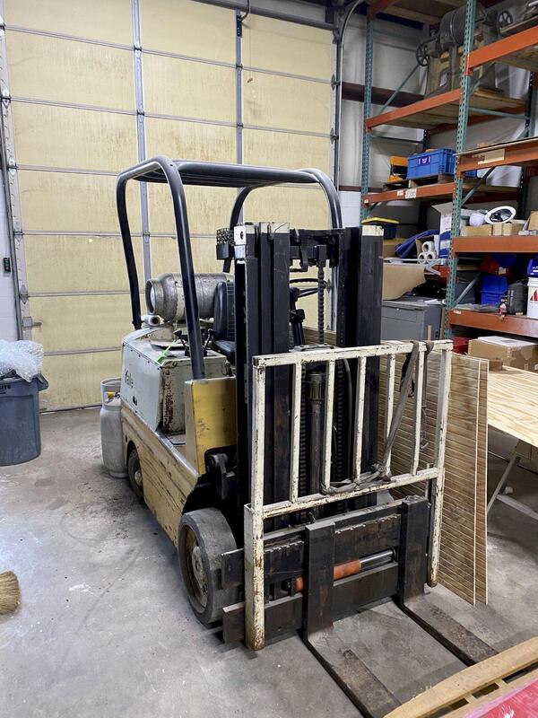 4000 lb. Yale Propane Forklift, Stock 0629122 - Image 1