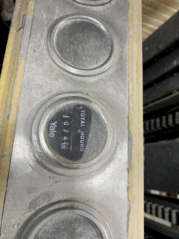 4000 lb. Yale Propane Forklift, Stock 0629122 - Image 6