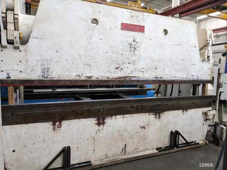 175 Ton, Accurpress #717512, Hydraulic, 12' overall, 124" between housing, Automec CNC 150 Autogage, ETS Ram - Image 1