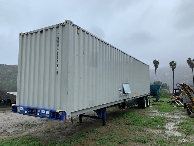 900 KW Marathon #572RSL8027, twin pack prime power generator set, 480 Volts, 40' ISO sound attenuated - Image 1