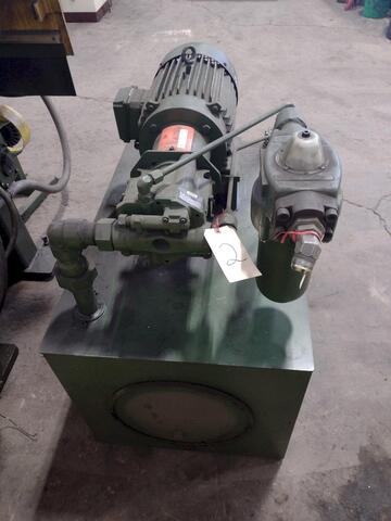 Haven #912, double end chamfering machine, 3" x .120", adjustable electric feed, #15806 - Image 10