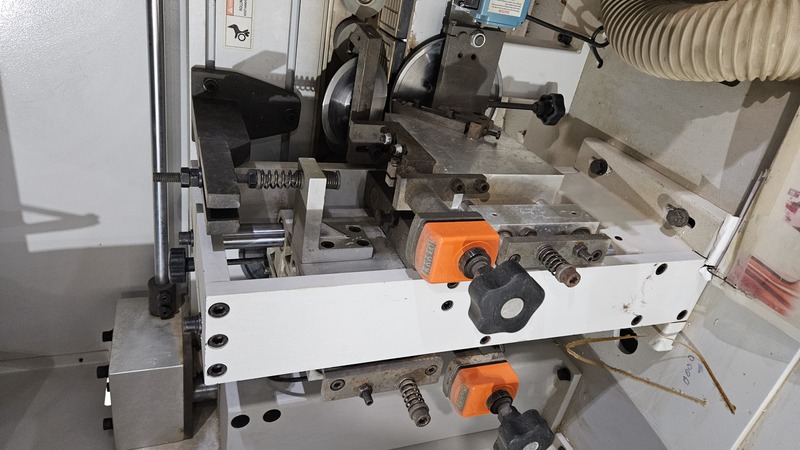 KDT #360, edge bander, 8 KW, 10-50mm panle thickness, 0.4-3mm edge thickness, 2009 - Image 8