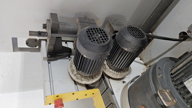 KDT #360, edge bander, 8 KW, 10-50mm panle thickness, 0.4-3mm edge thickness, 2009 - Image 9