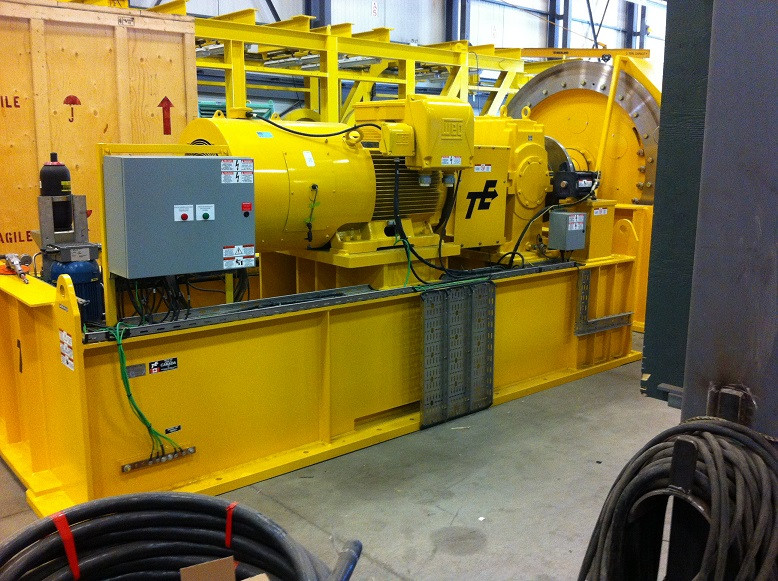 7.5 Ton, Timberland Mine Hoist, unused surplus, 15000 lb line pull, 2 drum balanced load over under, 48" dia. - Image 4