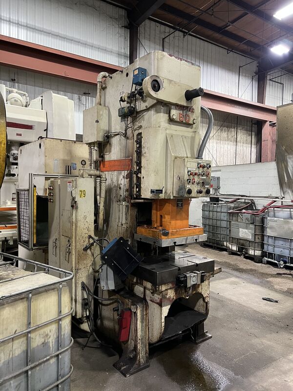 60 Ton, Clausing #60, OBI press, 6" stroke, 18" Shut Height, 90 SPM,air clutch & brake, #14215J - Image 1
