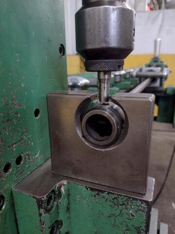 4-1/8" x 48" Carson #CHP-1H, tube end punch forming machine, hydraulic, #17891 - Image 6