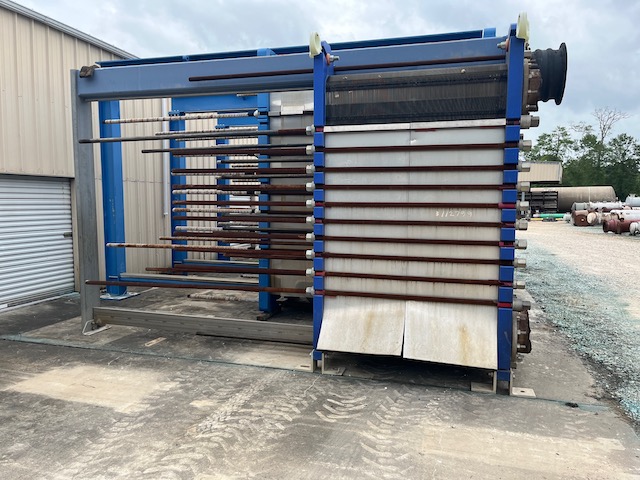 12580 sq.ft., Alfa-Laval, TL35-BFD, 811 plates x .02", 185 psi, (2)14" inlets, (2)14" outlets, 2012 - Image 1