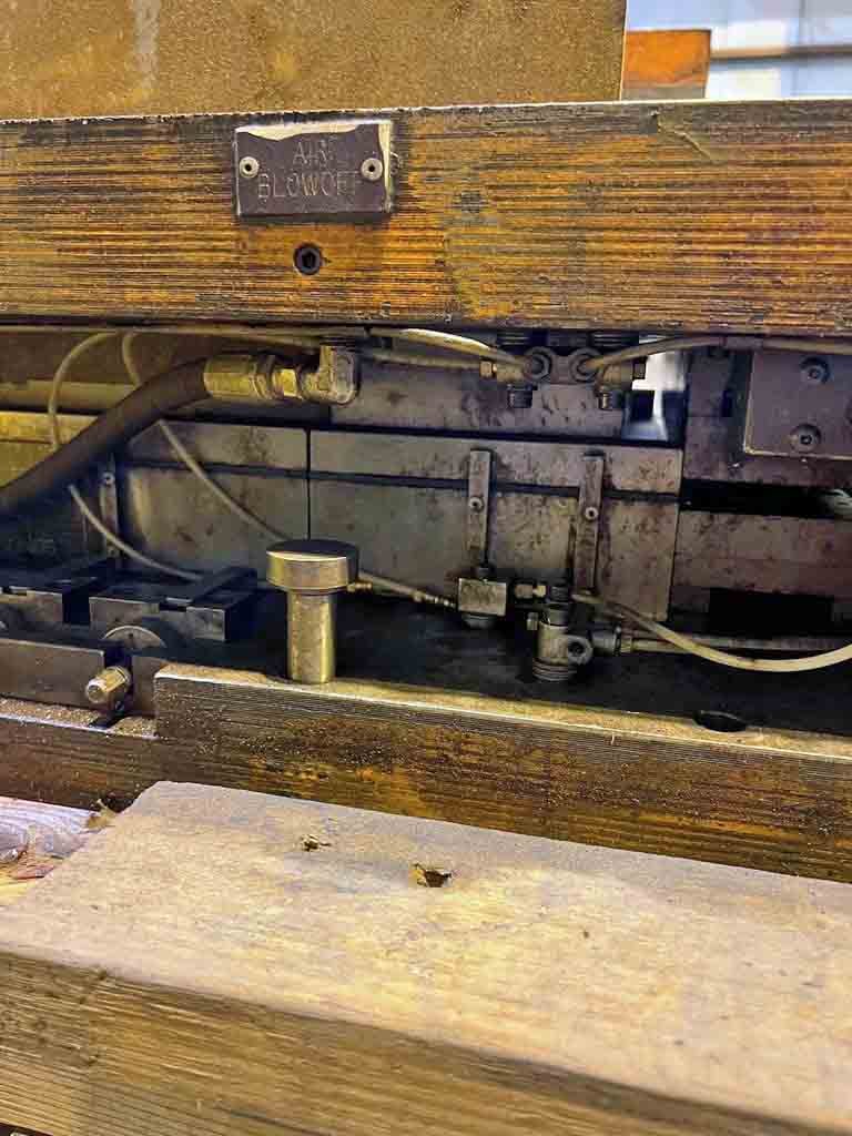 Oak #FDM-387, Fin Die, 0.625" x 3.031" x 1.75" pattern, 1977 - Image 6