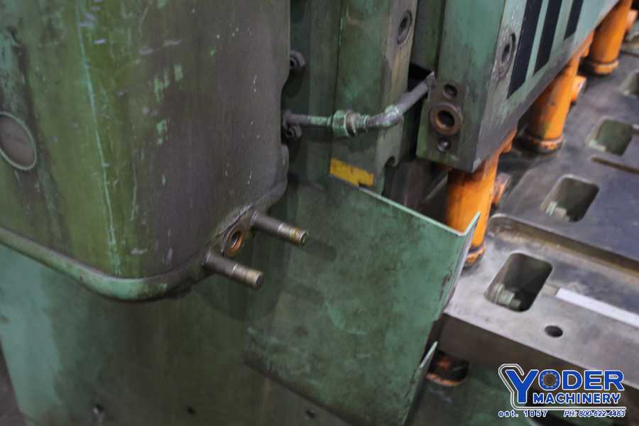 1/4" x 10' Cincinnati #2CC10, power squaring shear, 36" front operated power back gauge, 13 hold downs, #76284 - Image 4