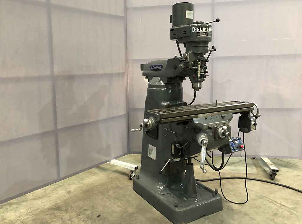 H Lioho #LH-1-1/2-Arlington, vertical mill, 9" x42" table, 1.5 HP, R8, X-Axis power feed - Image 2