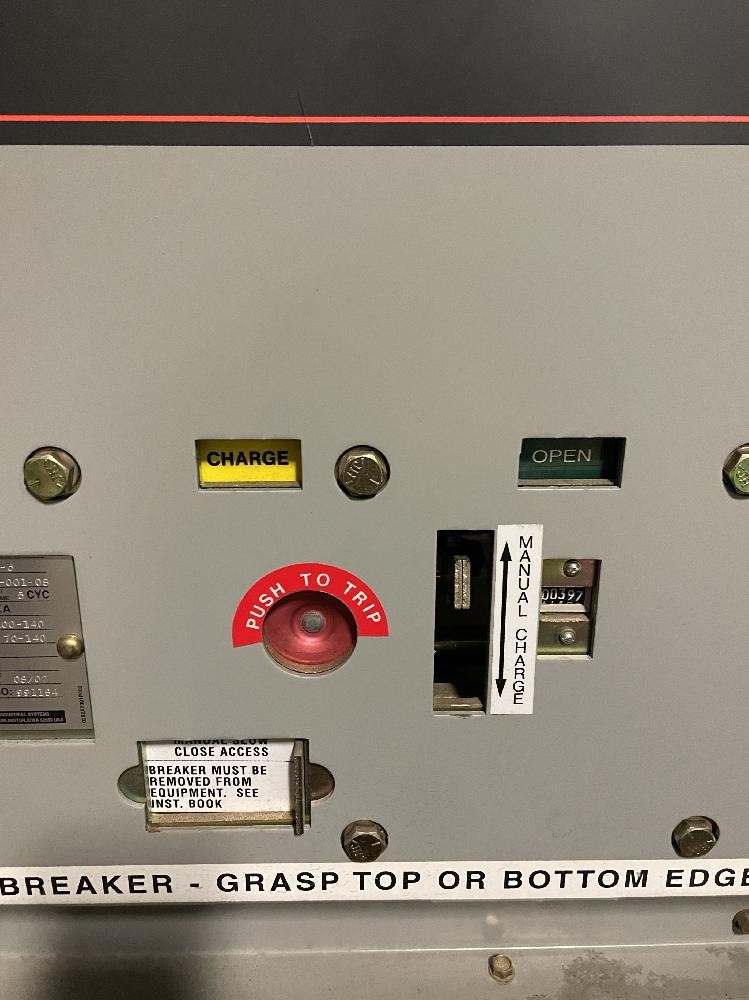 1200 Amps, General Electric Power-Vac Circuit Breaker, VB1 4.16-350-3, electrically operated, drawout, 4760 - Image 1