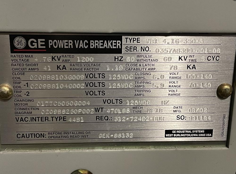 1200 Amps, General Electric Power-Vac Circuit Breaker, VB1 4.16-350-3, electrically operated, drawout, 4760 - Image 2