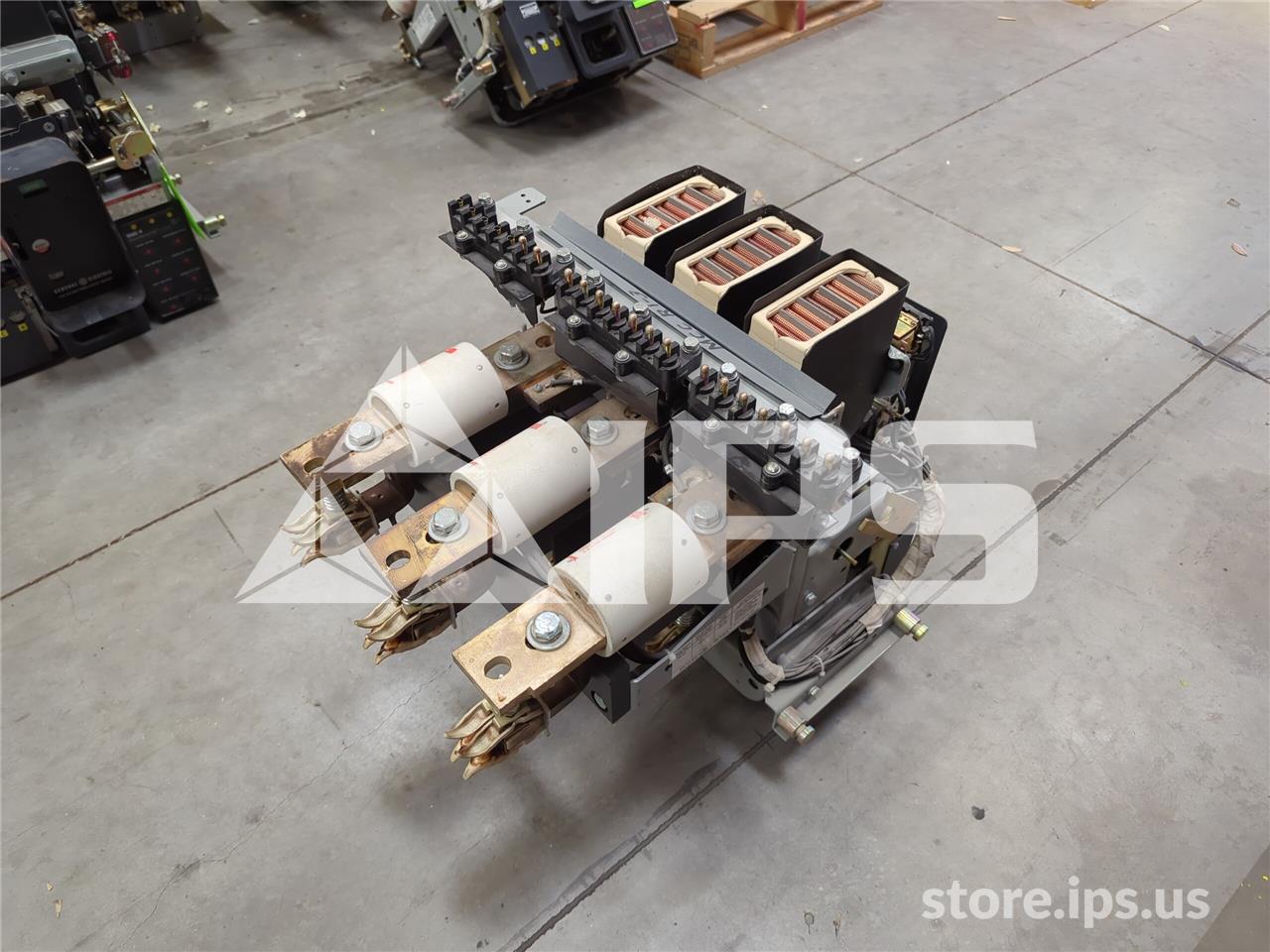 800 Amps GE Akru-7d-30s Eo/do (akru-_d-30s) 120 Volts AC Control, 240 Volts AC Close Coil, Ba, Bfi, 1600 Amps - Image 3