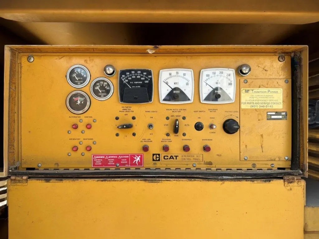 300 KW Caterpillar, diesel generator set, enclosed, #089846 - Image 5