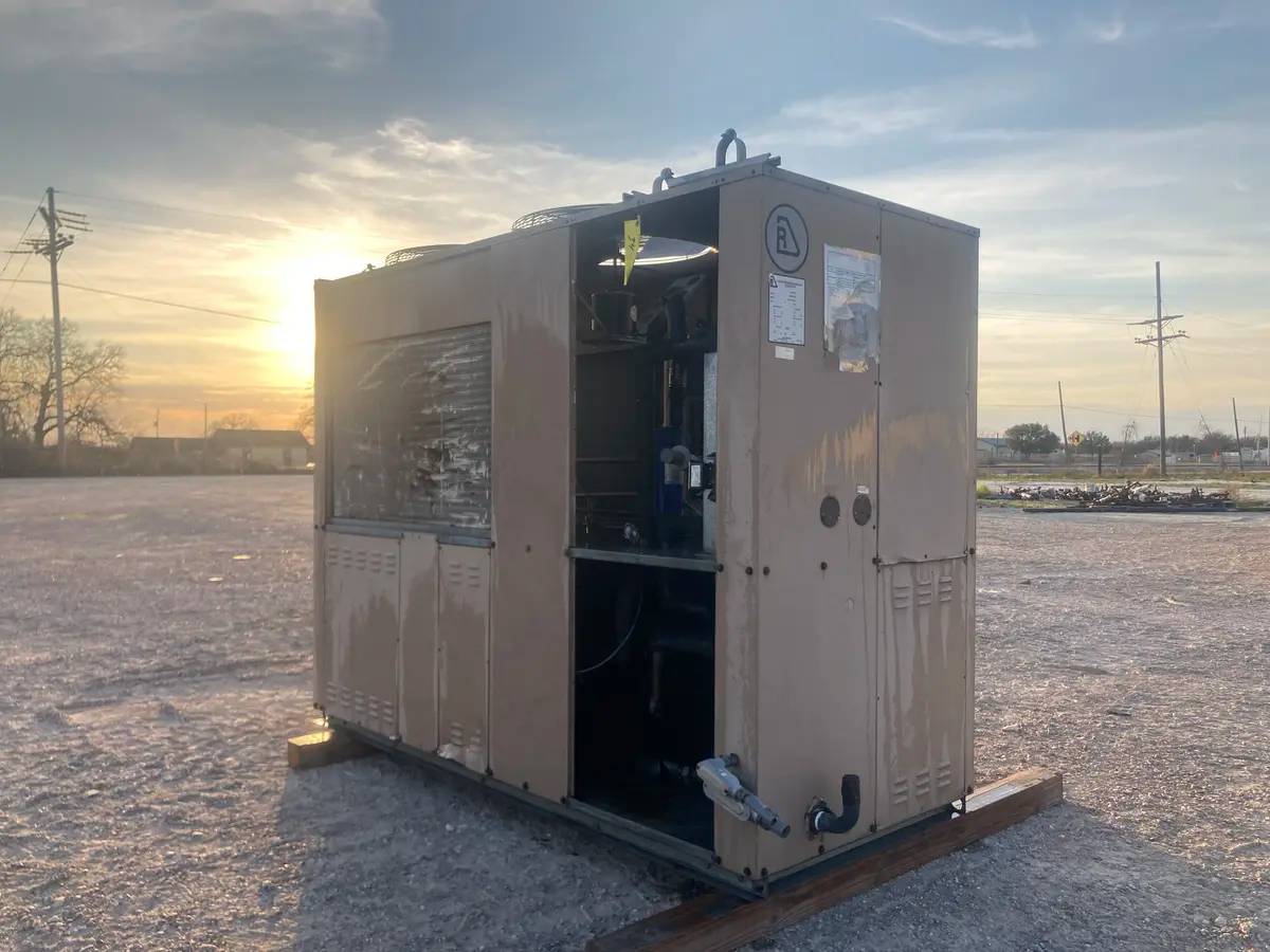 10 Ton, Drake Refrigeration Inc. PACT90S2-T4-HA, Air-Cooled Chiller w/Tank, R-22, (2) 0.5 HP - Image 5