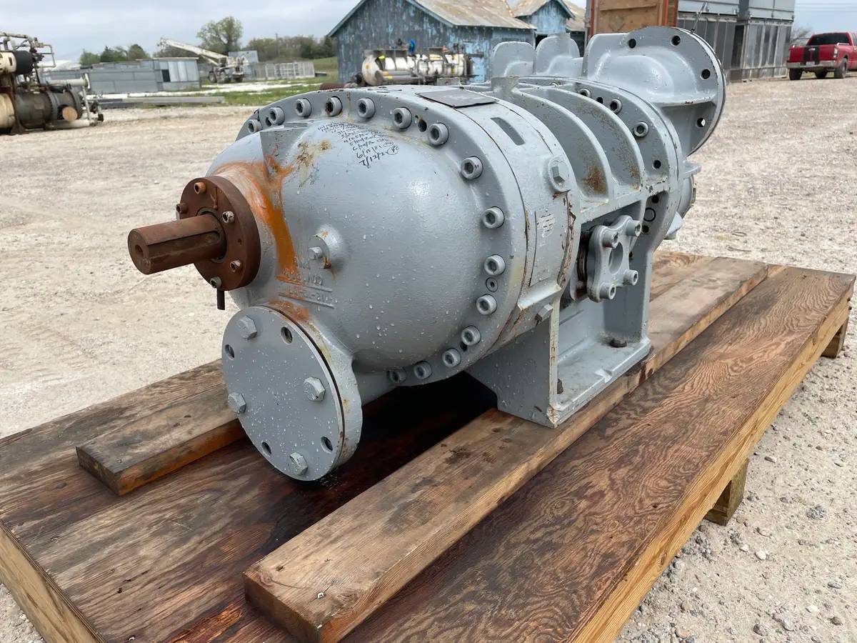 GEA 305, Bare Rotary Screw Compressor, Rebuilt 2015 - Image 6