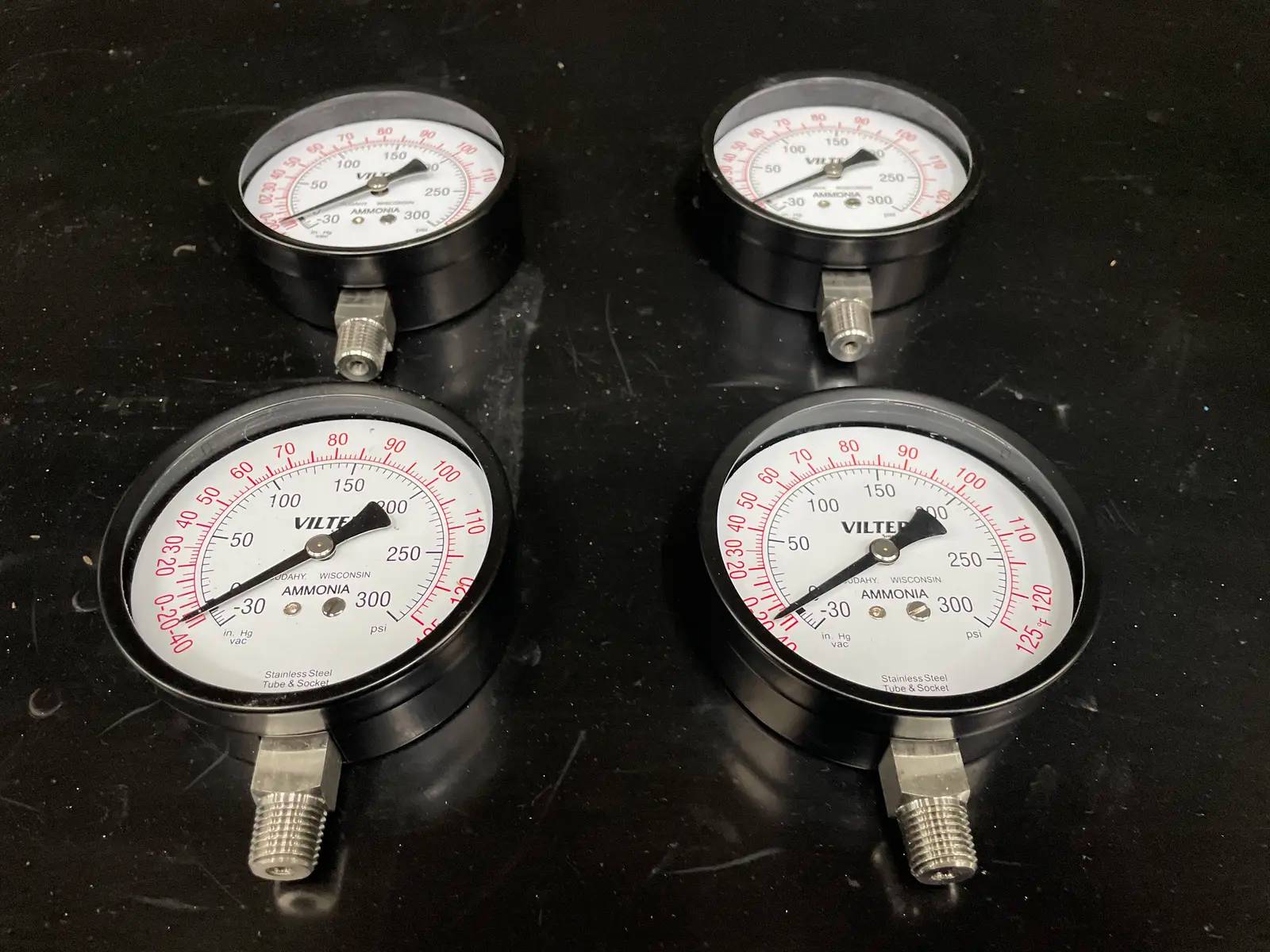 Vilter 1204E, Ammonia Pressure Gauge, -30 - 300 psi, 1/4 NPT - Image 3