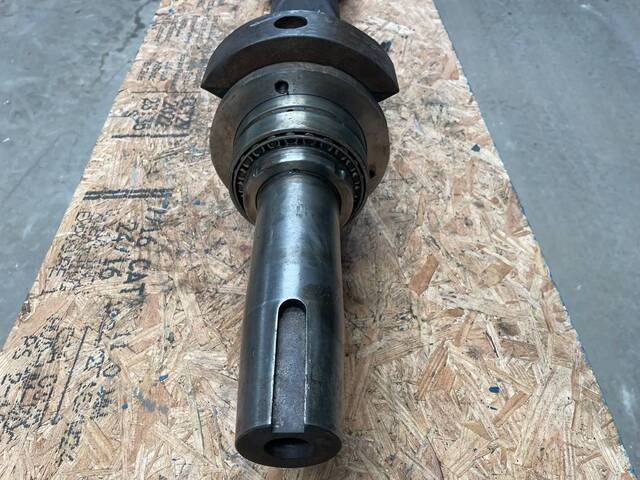 Vilter N321160B & N32161-A, Crankshaft with Bearings, for 12 & 16 cylinder model - Image 9