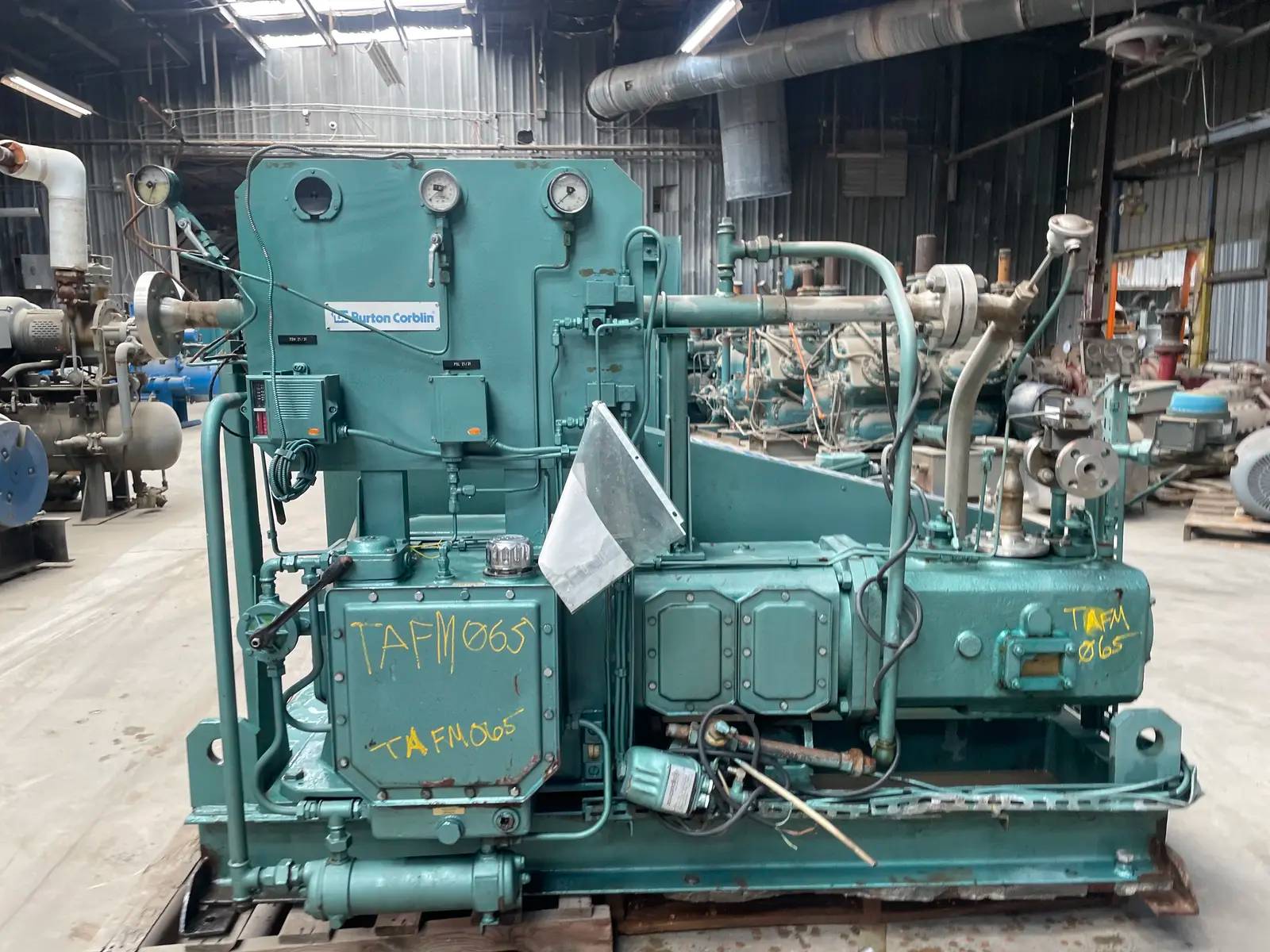 Burton Corblin P123-M82S, Reciprocating Gas Compressor, 30 HP Motor, Gas Refrigerant, 1990 - Image 4
