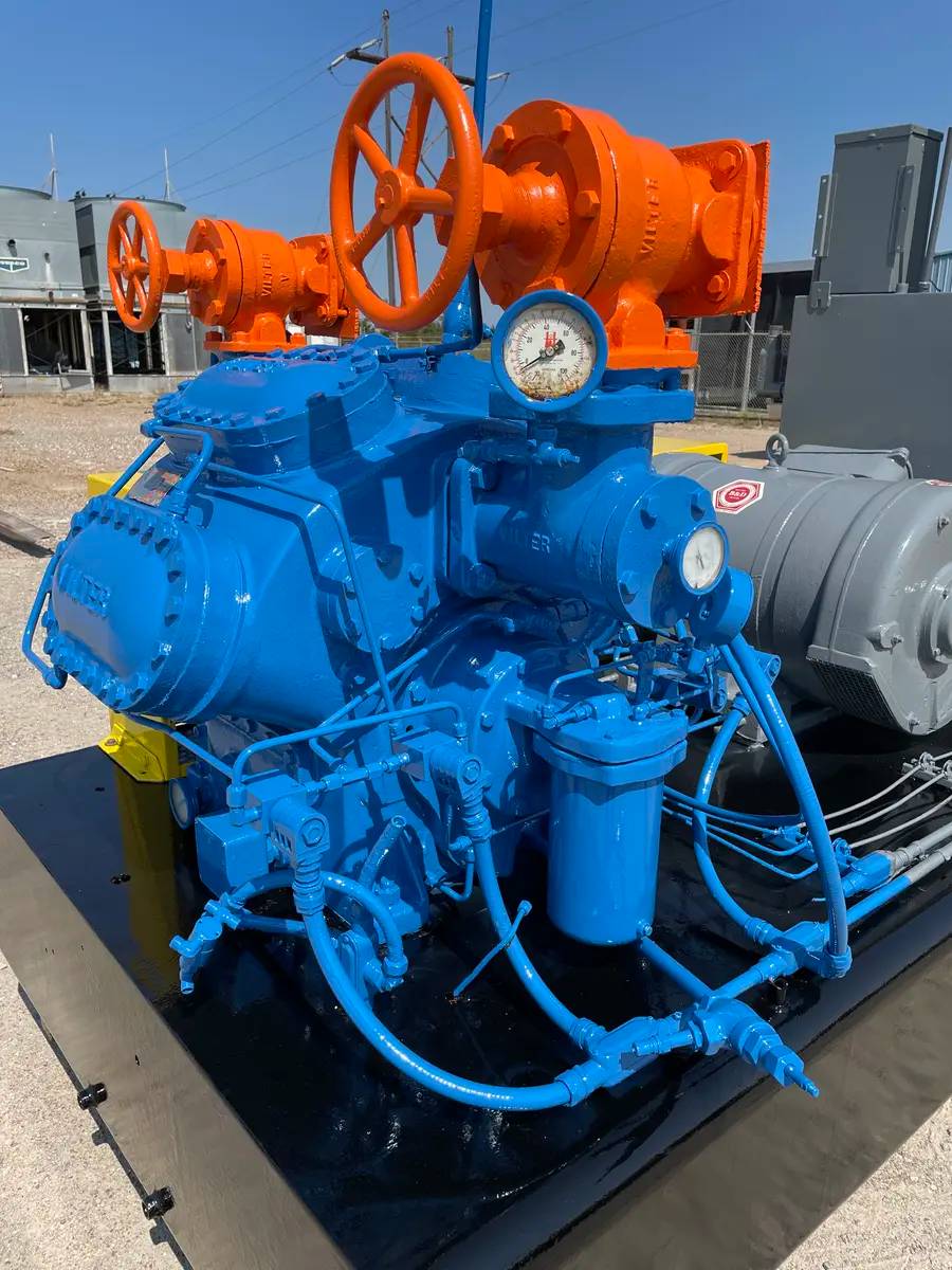 100 HP Vilter 448, 8-Cylinder Reciprocating Compressor Package, Belt Driven, 460 V, 1200 RPM, 320/162 psig - Image 4