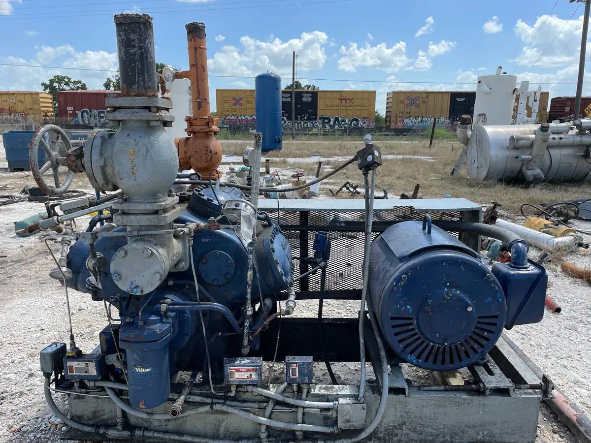 75 HP Vilter 448, 8-Cylinder Reciprocating Compressor Package, Belt Driven, 230/460 V, 1200 RPM, 209 CFM - Image 7