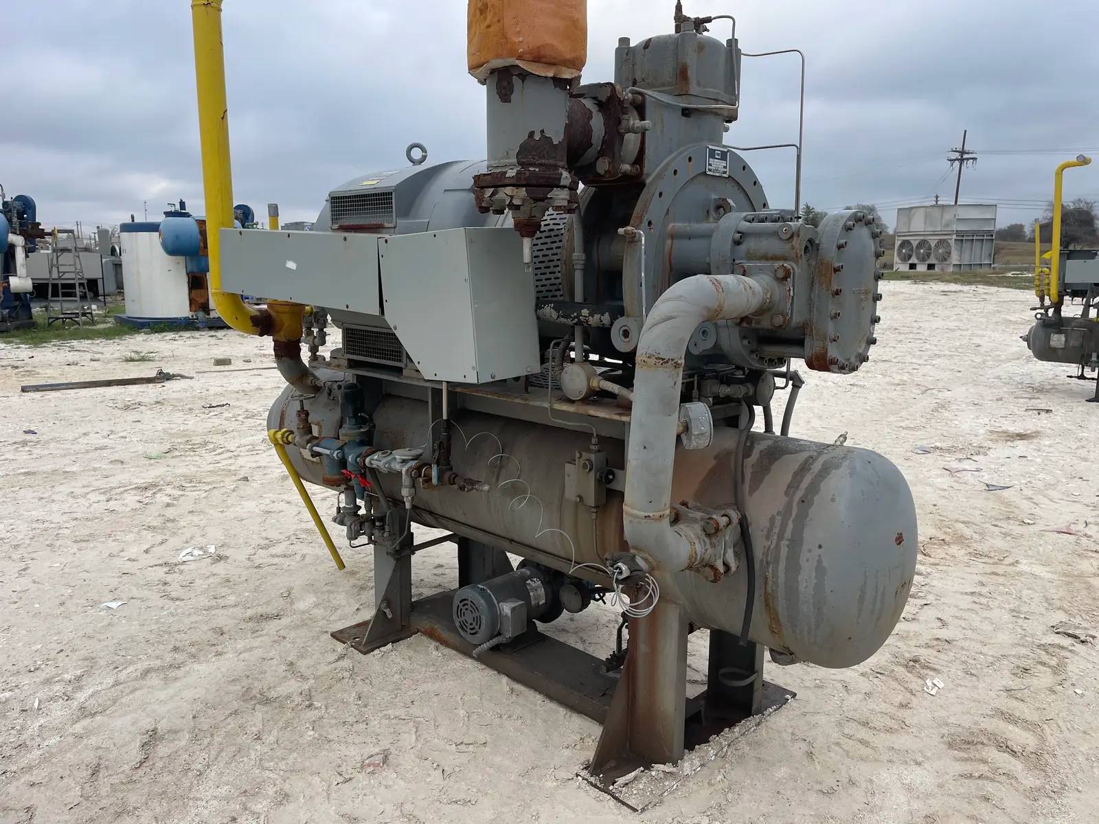 200 HP FES 16S, Rotary Screw Compressor Package, 440 V, 350 psig, 1997 - Image 8