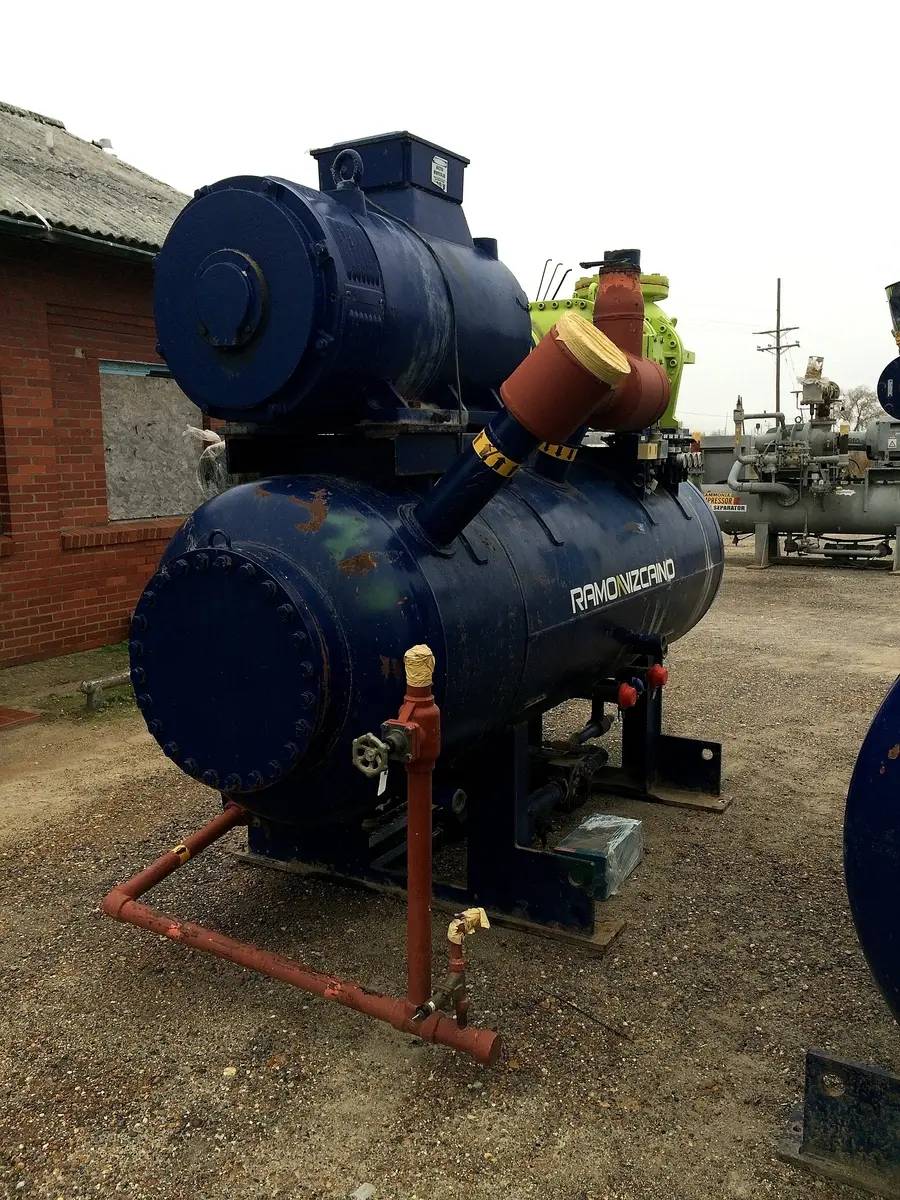 725 HP Mycom 250-VMD-2.6, Rotary Screw Compressor Package, 480 V, 300 psi, Missing Control Panel, 2009 - Image 5
