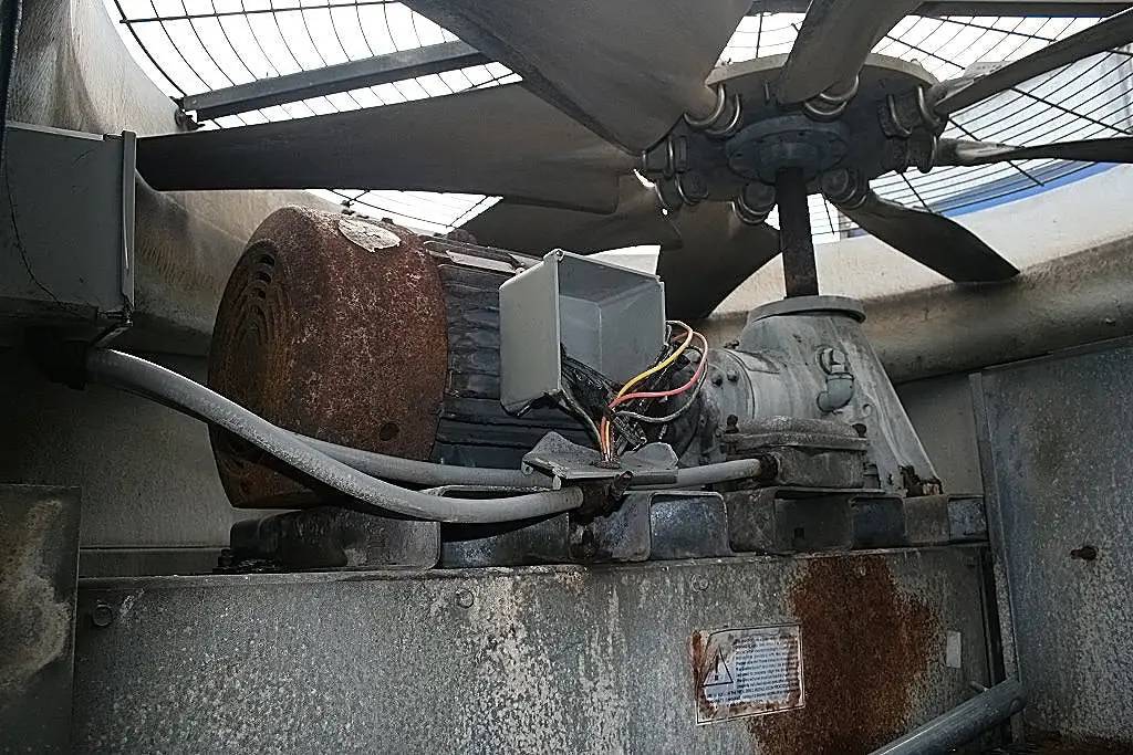200 Ton, Marley ITA202DCA, Cooling Tower - Image 10
