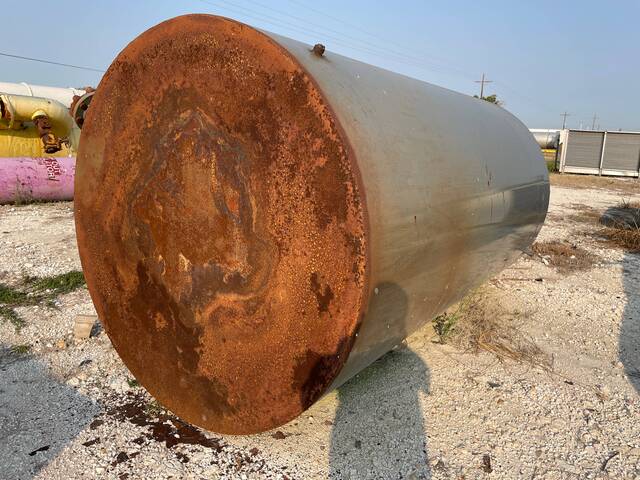2290 gallon Genemco, Vertical Diffusion Vessel, 72" diameter x 130" L - Image 6