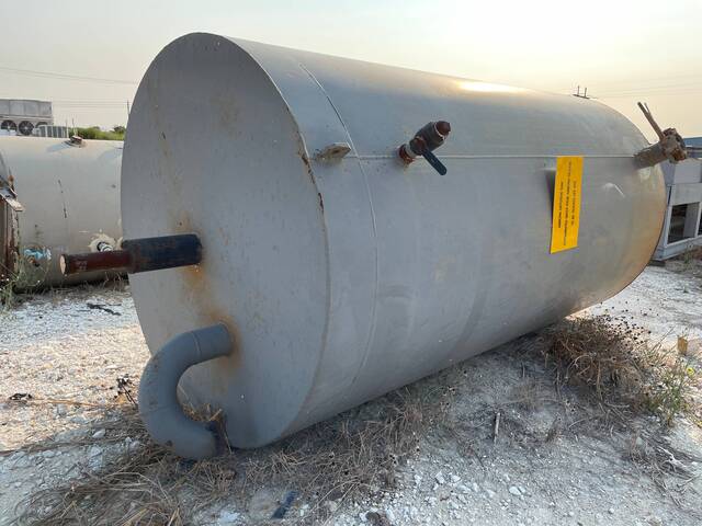 2290 gallon Genemco, Vertical Diffusion Vessel, 72" diameter x 130" L - Image 10