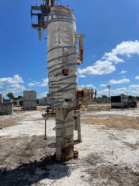 400 gallon H.A. Phillips & Co, Vertical Ammonia Intercooler, 32" diameter x 120" L Tank, 1990 - Image 7