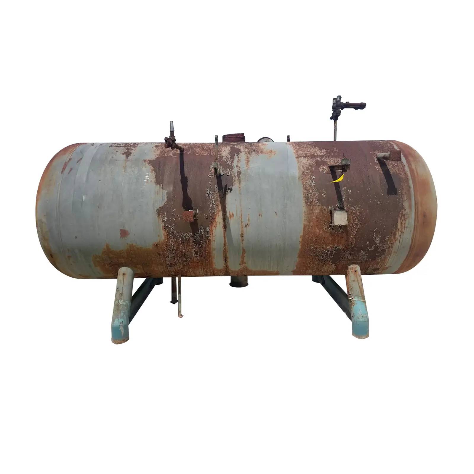 2717 gallons, FES 2AFR-66-15-2, Horizontal Ammonia Recirculator, 60" diameter x 182" L Tank, 2-4.5 HP Pumps - Image 1