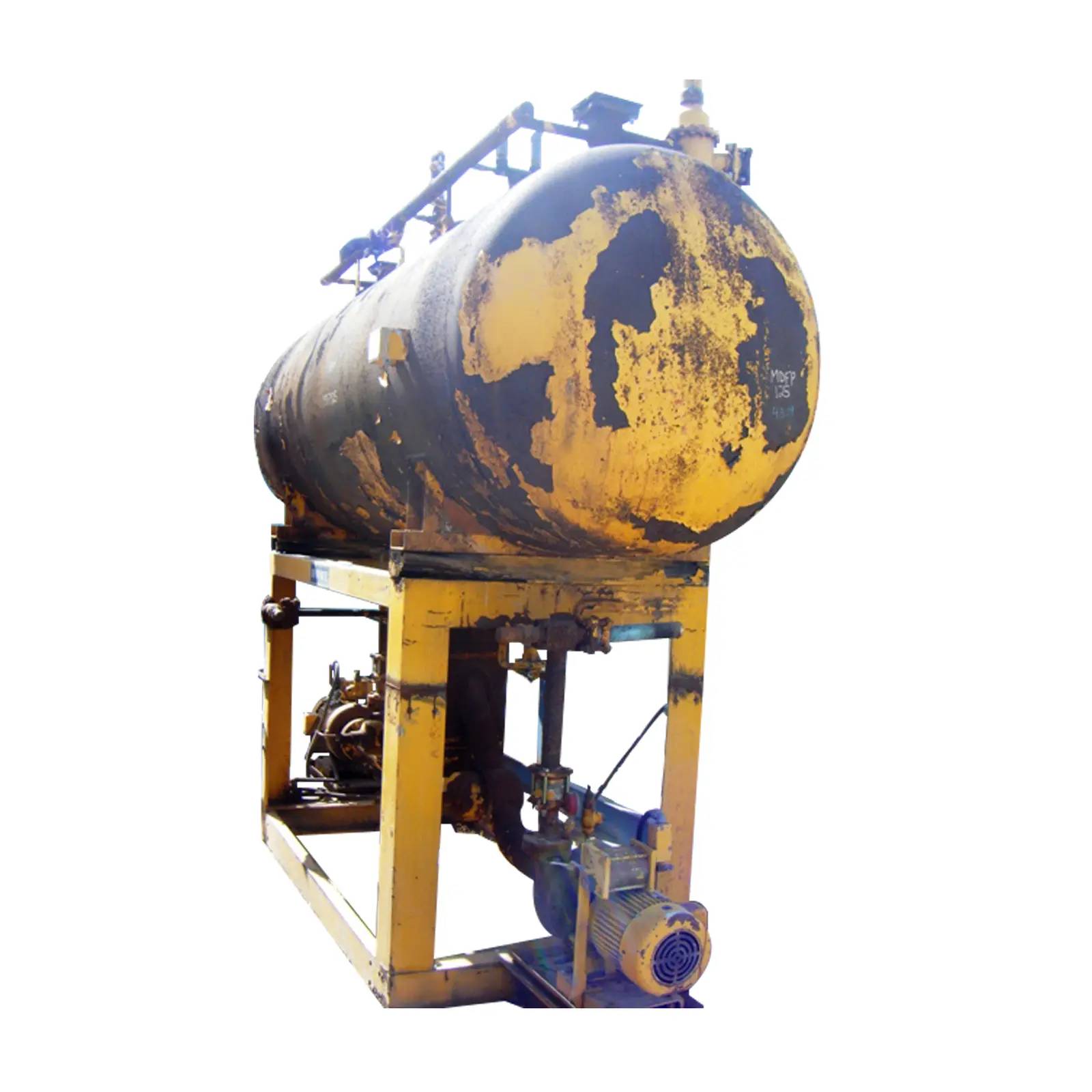 900 gallons, Howe Corporation PVL264, Horizontal Recirculator, 48" diameter x 114" L Tank, 250 psi at 650 F - Image 2