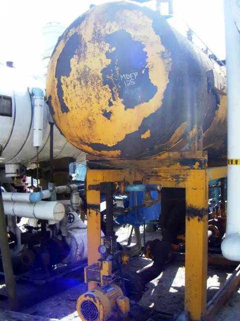 900 gallons, Howe Corporation PVL264, Horizontal Recirculator, 48" diameter x 114" L Tank, 250 psi at 650 F - Image 9