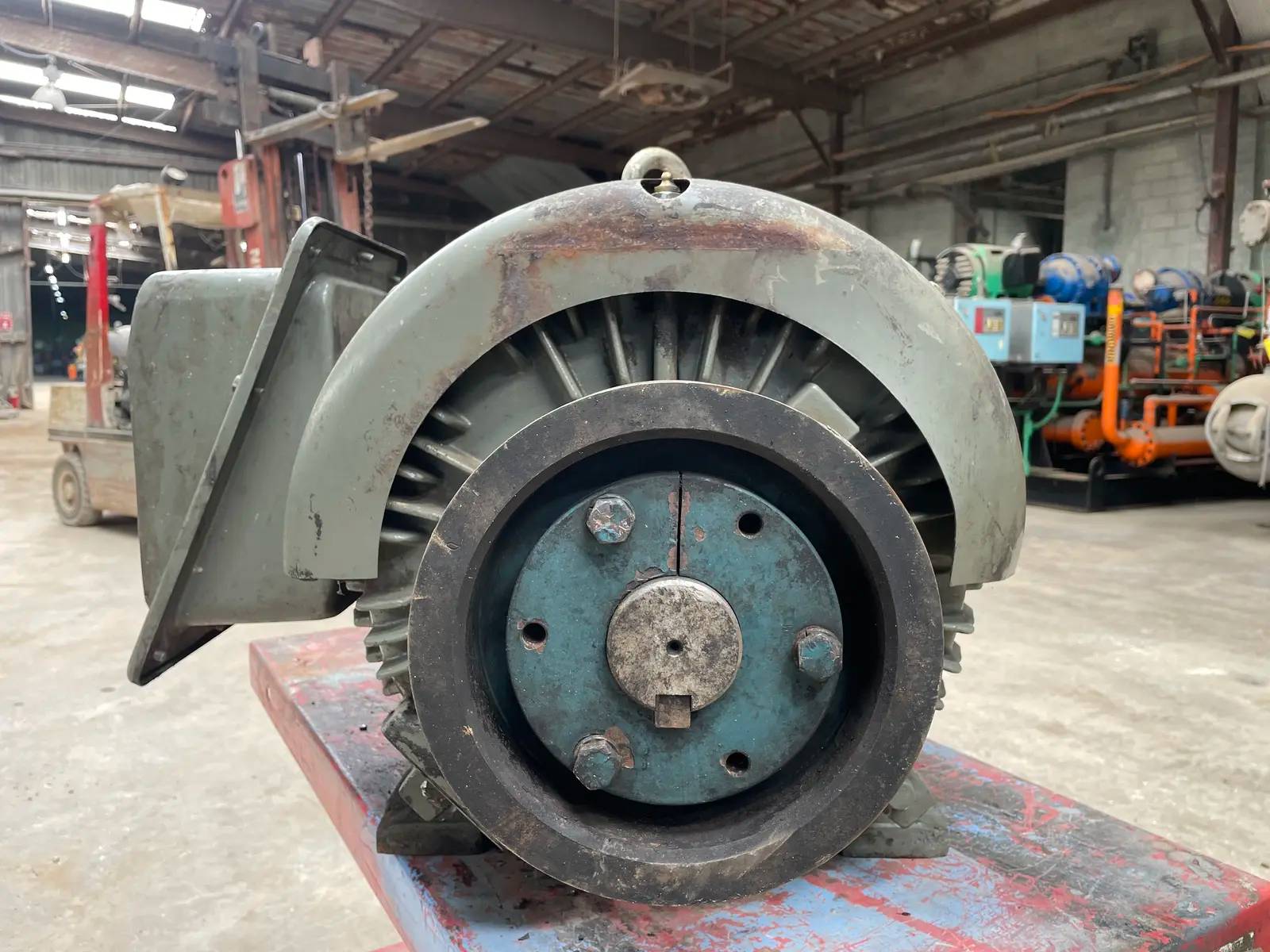 60 HP 1770 RPM Toshiba High Efficiency Induction Motor 0604FTSA211, Frame 364T, 144/72 amps, 230/460 Volts - Image 5