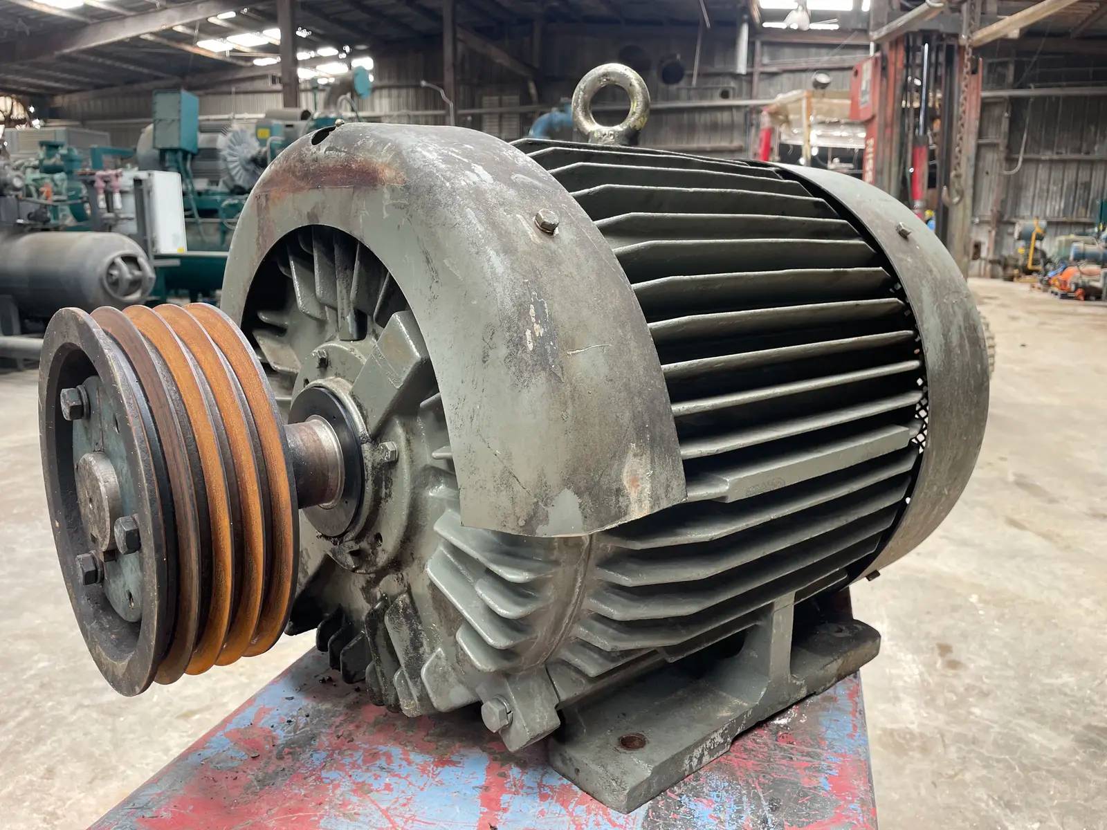 60 HP 1770 RPM Toshiba High Efficiency Induction Motor 0604FTSA211, Frame 364T, 144/72 amps, 230/460 Volts - Image 6