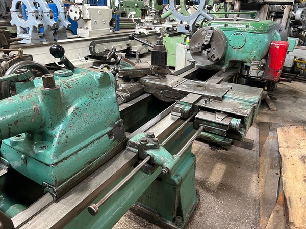 18" x 78" Axelson #16", engine lathe, 11" swing over cross slide, 3-jaw 12" chuck, steady rest, 15 HP, 1952 - Image 3