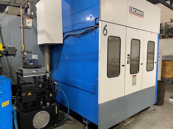 Cincinnati #HPC-630XT model D, CNC horizontal machining center, 41" X, 32" Y, 32" Z, 7000 RPM, 180 automatic - Image 4