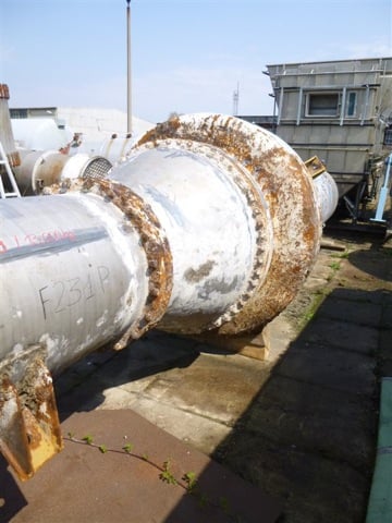 2730 sq.ft., 323 psi shell, CO A.S.T., vertical heat exchanger, 118 psi tube, 572&deg; F, 1992 - Image 2