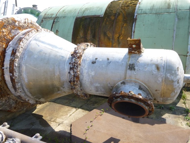 2730 sq.ft., 323 psi shell, CO A.S.T., vertical heat exchanger, 118 psi tube, 572&deg; F, 1992 - Image 9