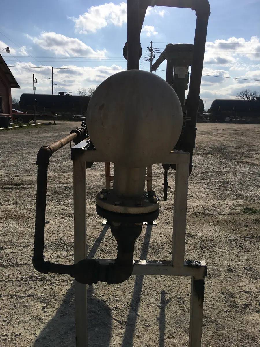 150 psi shell, 150 psi tube, Allegheny Bradford Corp., Shell and Tube Heat Exchanger, (16) 1" diameter x 110" - Image 5