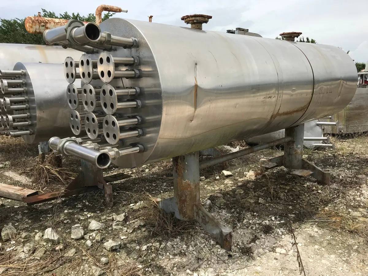 188.5 sq.ft., Chester Jensen #SV-40, Ste-Vac Heater, 4 Passes, (48) 1.5" diameter x 120" L Tubes, 40 gallon - Image 6