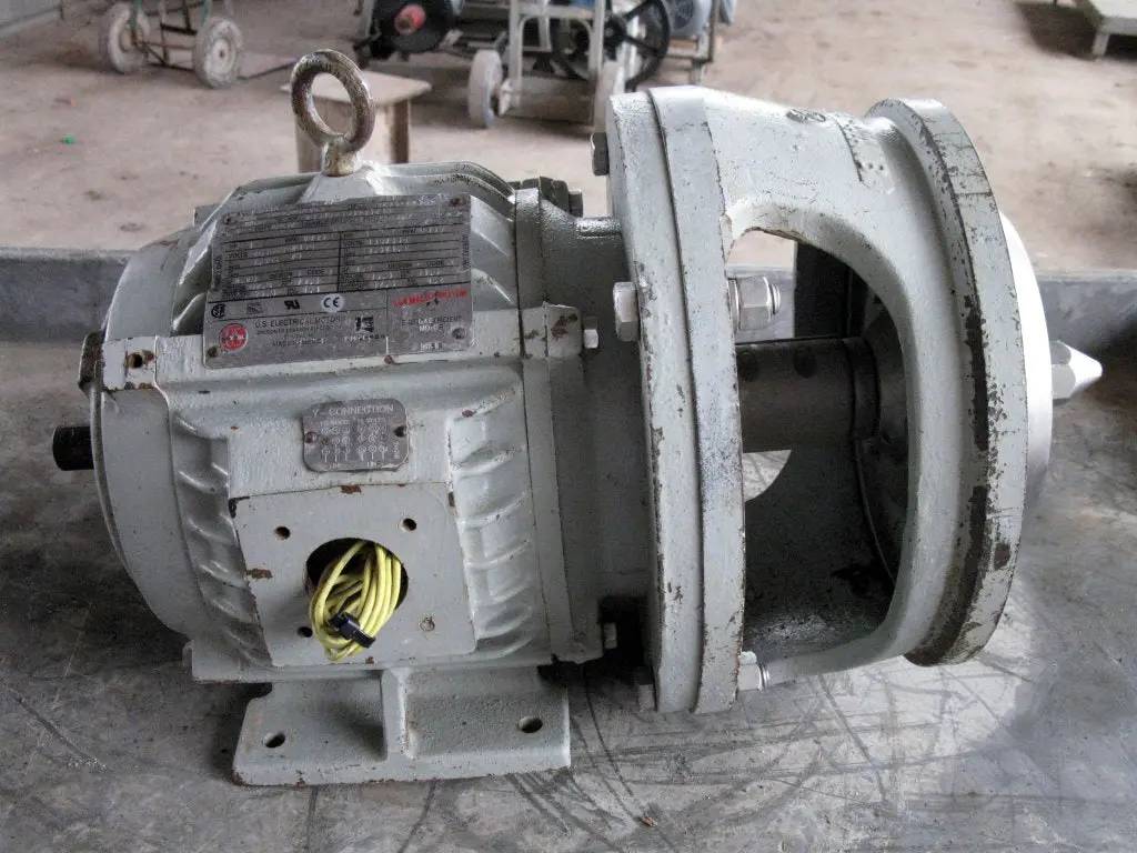 Puma Centrifugal Pump, 3 HP, 1765 RPM, 208-230/460 V - Image 3