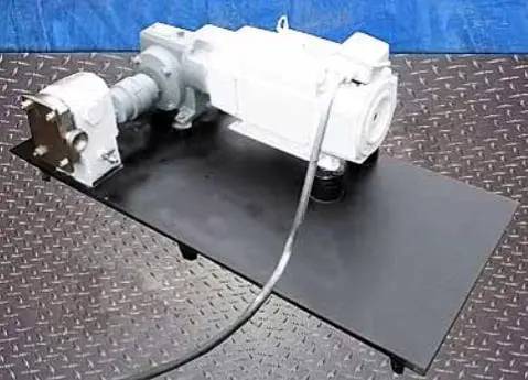 3 GPM, APV #R1R, Positive Displacement Pump, 0.01 Gallons, 1.5 HP, 1750 RPM, 600 RPM speed, (2) 1-1/2" - Image 3