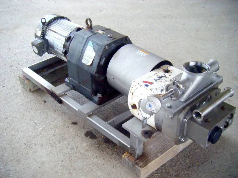 160 GPM, APV #R4RIHD, Positive Displacement Pump, 7.5 HP, 1745 RPM, 208-230/460 V, 1750 RPM speed - Image 4
